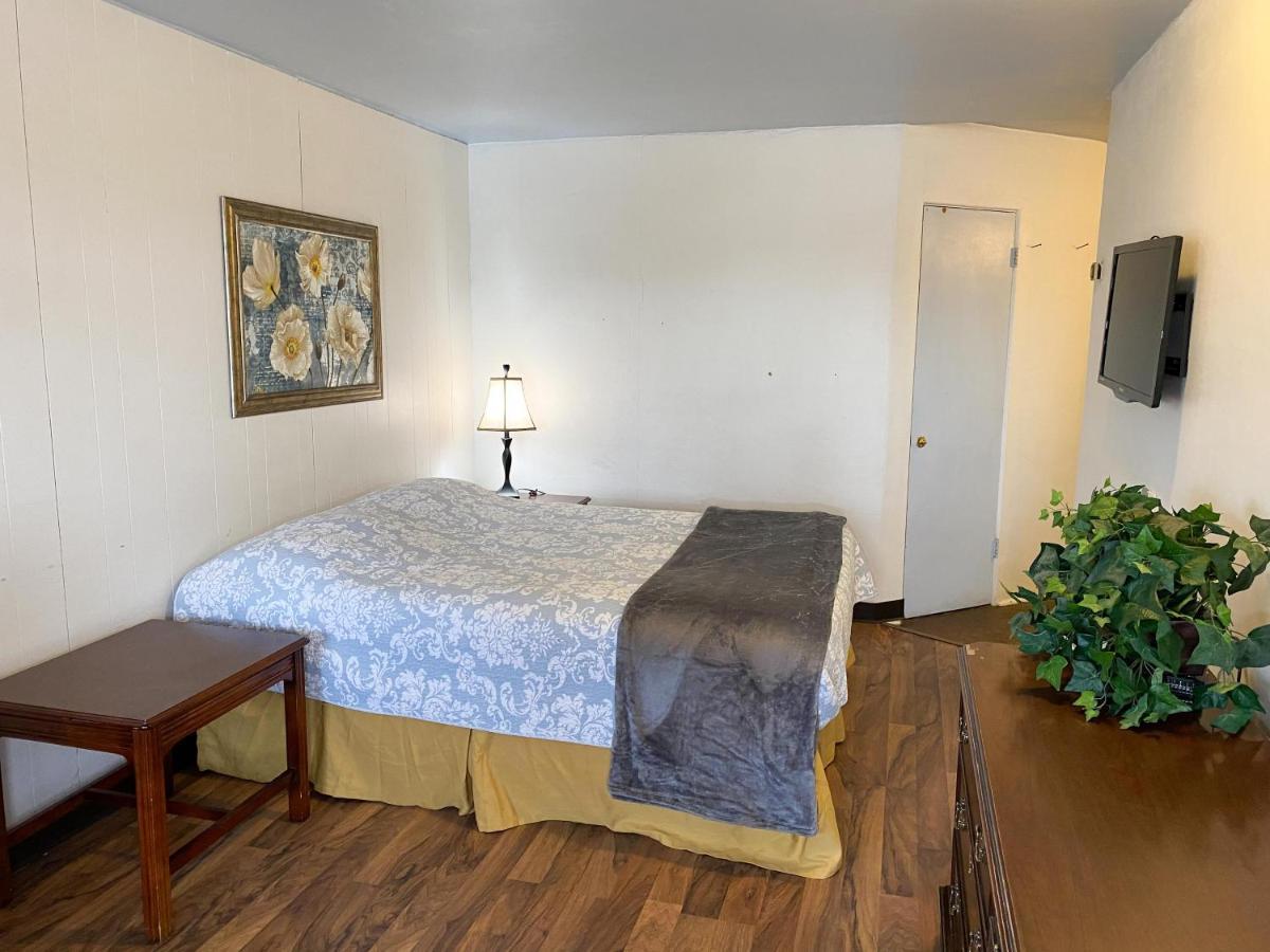 Guest Ranch Motel Τσεγιέν Εξωτερικό φωτογραφία