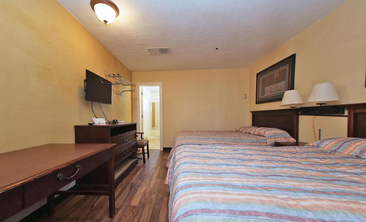 Guest Ranch Motel Τσεγιέν Εξωτερικό φωτογραφία