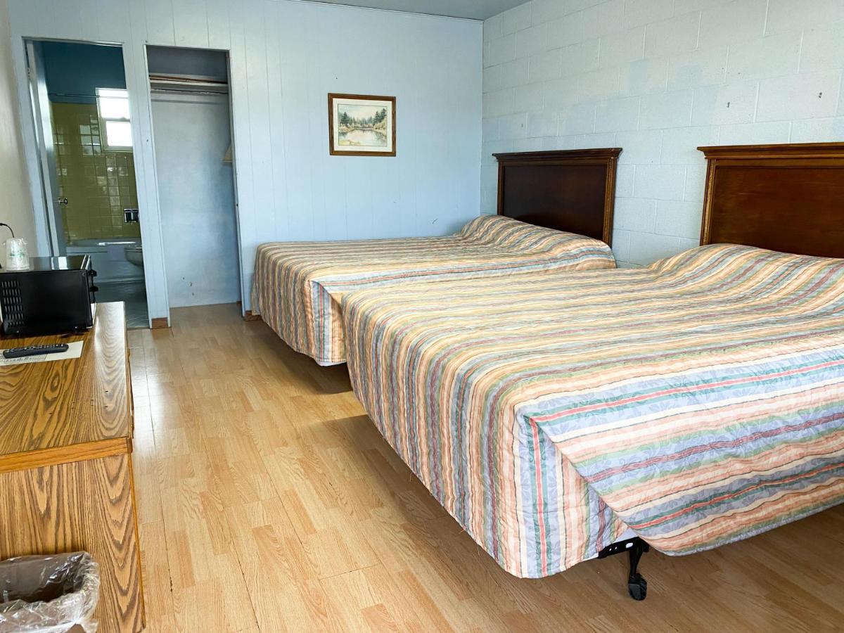 Guest Ranch Motel Τσεγιέν Εξωτερικό φωτογραφία