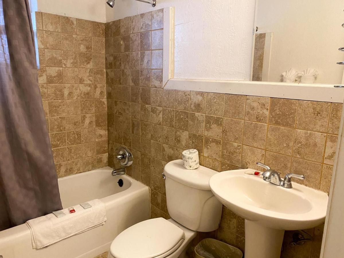 Guest Ranch Motel Τσεγιέν Εξωτερικό φωτογραφία